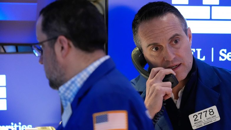 Most US Stocks Fall as Oil Prices Climb More