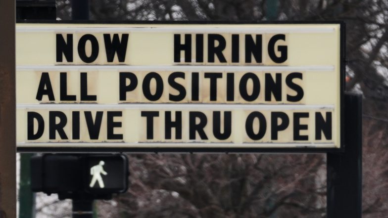 Labor Department Reports Steady Growth in US Companies' Hiring