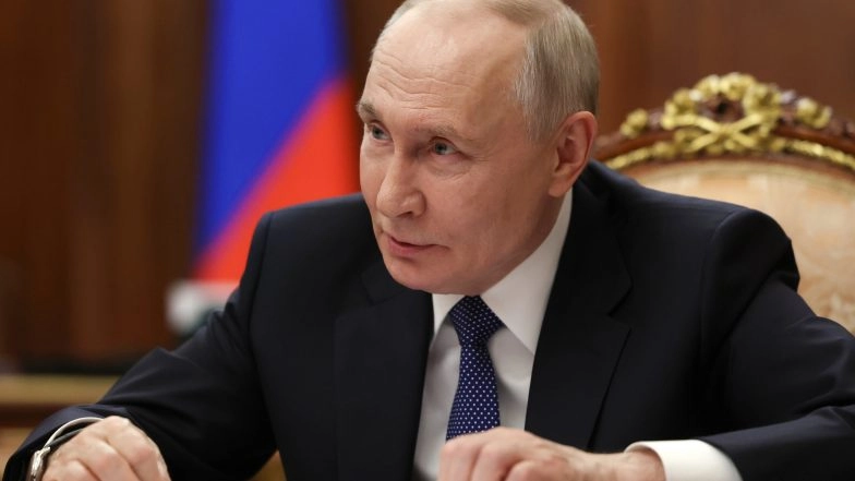 Russia Internet Crackdown: Moscow Intensifies Digital Restrictions With Widespread Jams and Targeted Messaging Blocks