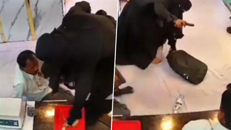 Daylight Robbery in Ayodhya: Burqa-Clad Woman Loots Jewellery Shop at Gunpoint, CCTV Video Goes Viral