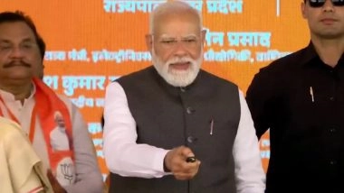 PM Narendra Modi Inaugurates 594-KM-Long 6-Lane Ganga Expressway in Hardoi (Watch Video)