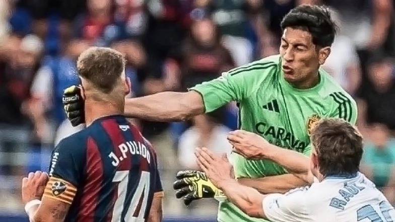 Real Zaragoza Goalkeeper Esteban Andrada Receives 13-Match Ban For Punching Jorge Pulido