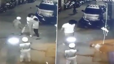 Lucknow Shocker: Man Brutally Choke-Slams 10-Year-Old Playing on Street in Uttar Pradesh, Probe Launched (Disturbing Video)