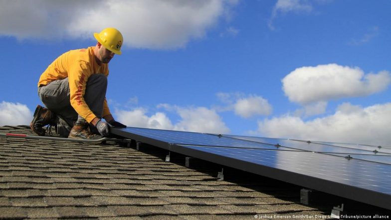 US Citizens Beat Rising Energy Bills with Homegrown Power