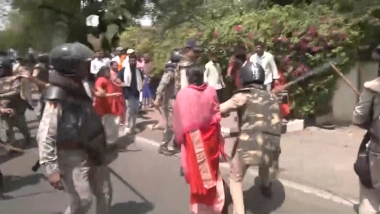 India News | Madhya Pradesh: Locals Hold Protest Near CM's Residence over Alleged Murder of Youth in Bhopal