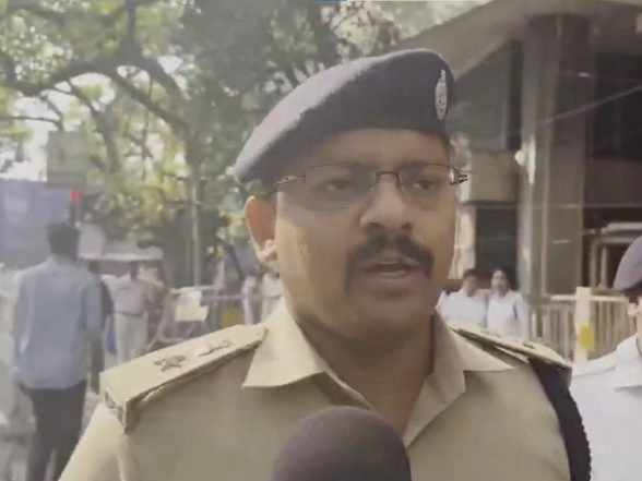 LatestLY - Politics - News Image