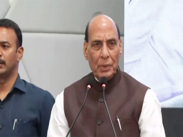 India News | "India's Action Will Be Unprecedented and Decisive:" Rajnath Singh Warns Pakistan Against Misadventure on Border