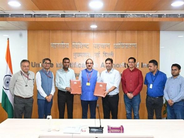 LatestLY - Politics - News Image