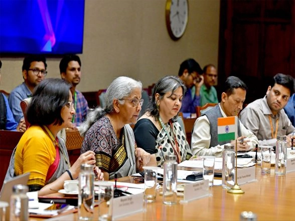 LatestLY - Business - News Image