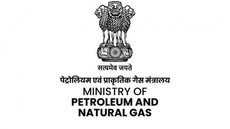 India News | Ministry of Petroleum and Natural Gas Review Meeting on Fuel Supply Situation, Advised States to Maintain Strict Vigilance Against Hoarding, Diversion