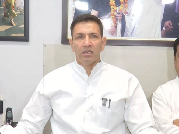 LatestLY - Politics - News Image