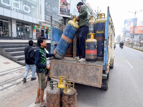 Business News | Oil Marketing Companies Say No Supply Disruption of LPG, Petrol, Diesel
