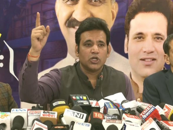 LatestLY - Business - News Image