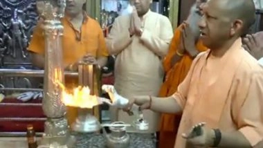 India News | UP CM Yogi Adityanath Offers Prayers at Kaal Bhairav Temple in Varanasi