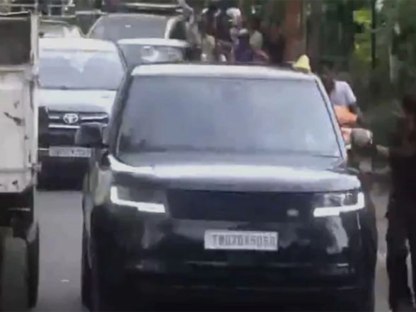 LatestLY - Politics - News Image