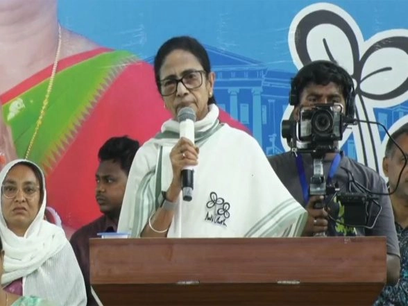 LatestLY - Politics - News Image