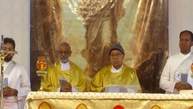 India News | Easter Celebrated with Devotion Across Kochi, National Capital