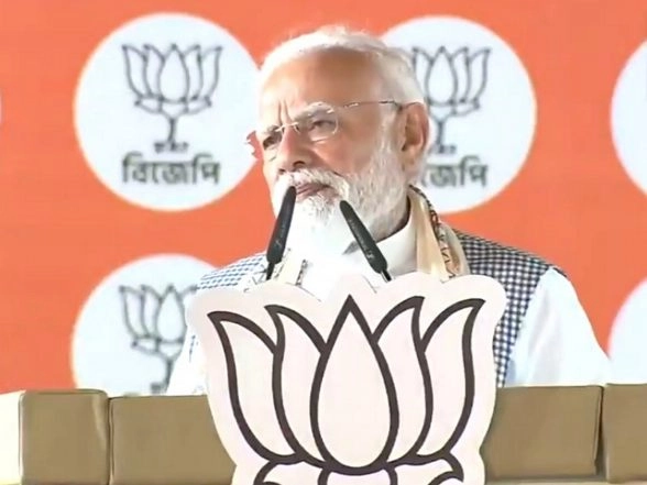 India News | Efforts Being Made to Implement Women's Reservation Act from 2029, All Parties Should Play Positive Role: PM Modi in Bengal