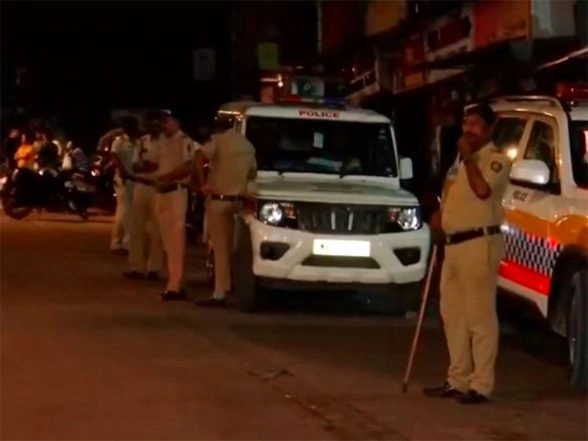 India News | Police Detain Five After Clash Between Two Groups in Mumbai's Malad