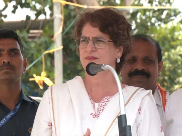 India News | Keralam Polls: Priyanka Gandhi Flags Unemployment Among Educated Youth in State