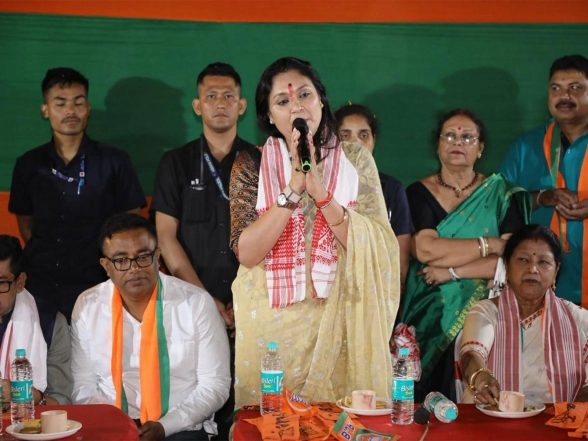 LatestLY - Politics - News Image