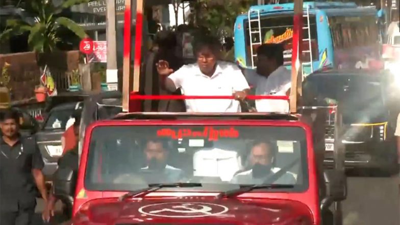 India News | Keralam CM Pinarayi Vijayan Holds Roadshow in Dharmadam Ahead of Assembly Polls