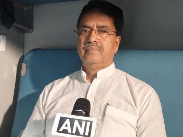 India News | On the Rails of Simplicity: Tripura CM Manik Saha's Ground-level Campaign Wins Hearts