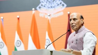 India News | If Pakistan Tries to Cast Eye on Bengal, God Knows How Many Parts It Will Be Divided Into: Rajnath Singh Hits Back at Khawaja Asif