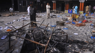 World News | Pakistan's Heritage Under Siege as Faisalabad's Temples, Historic Landmarks Vanish