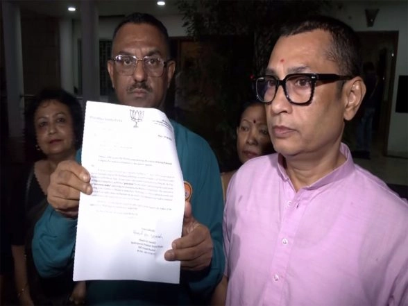 LatestLY - Politics - News Image