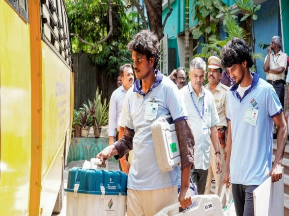 LatestLY - Politics - News Image