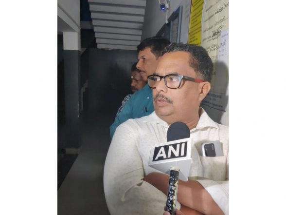 LatestLY - Politics - News Image