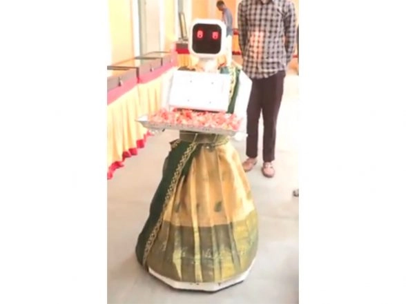 LatestLY - Business - News Image