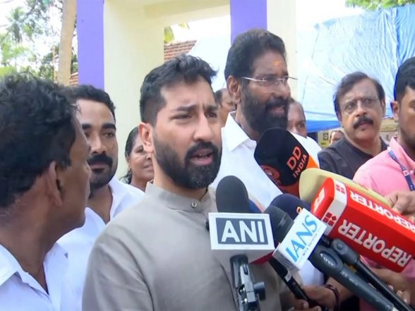 LatestLY - Politics - News Image