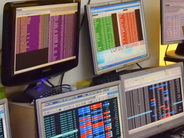 Business News | Record March Outflows Halve Global Gold ETF Inflows in Q1: World Gold Council