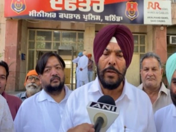 India News | Punjab: BJP Workers File Police Complaint Against Mallikarjun Kharge over 'snake' Remark