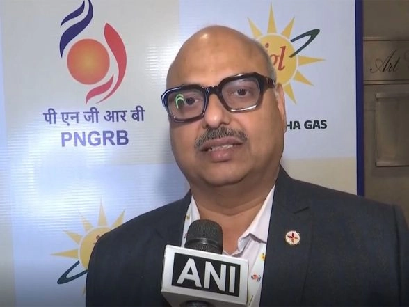 Business News | Ultra Gas to Invest Rs. 900 Crores to Expand LNG Infra Amid West Asia Crisis: MD, Maqsood Sheikh