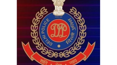 India News | Delhi Police Arrest 14 in Mule Account Cyber Fraud Racket; Cash, Mobiles, ATM Cards Recovered