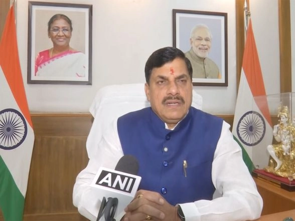 India News | Madhya Pradesh CM Yadav Slams Congress After Councillor Refuses to Sing 'Vande Mataram' in Indore