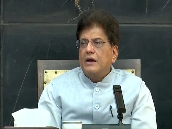 Business News | Piyush Goyal Holds Talks with Saudi Minister, Reviews West Asia Situation