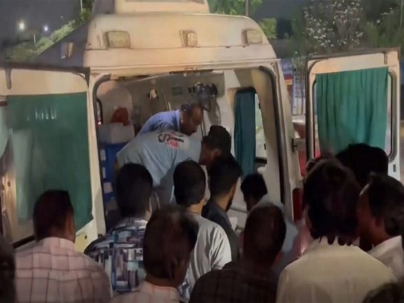 India News | Telangana: Speeding Car Critically Injures 2 Girls in Meerpet; Police Launch Investigation