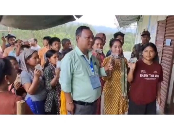 India News | TTAADC Election: Around 21.5% Voter Turnout Recorded Till 9 Am, Women Marginally Ahead of Men