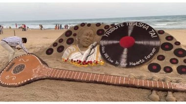 Entertainment News | Sudarshan Pattnaik Pays Heartfelt Tribute to Asha Bhosle Through Sand Art