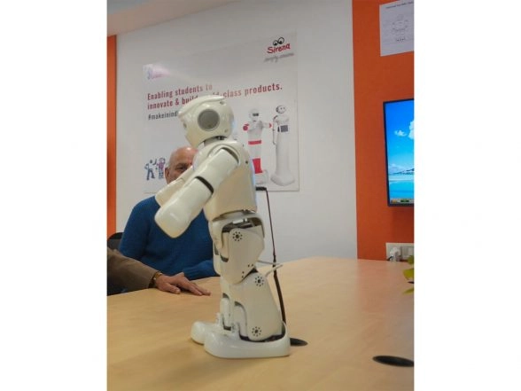 India News | Himachal: University in Solan Launches Robotics & AI Centre with Industry Partnership to Boost Applied Learning