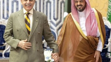 World News | Pakistan PM Shehbaz Sharif Arrives in Saudi Arabia Amid West Asia Tensions