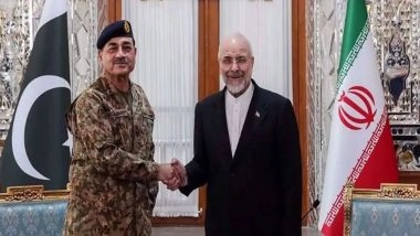 World News | Pakistan Army Chief Asim Munir Meets Iranian Parliament Speaker in Tehran