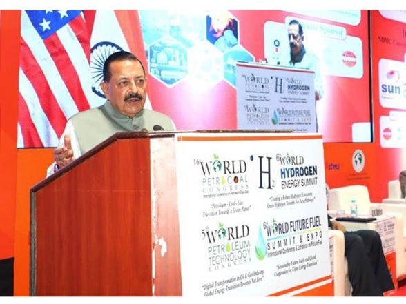 Business News | India Emerging as Global Clean Energy Player with Focus on Green Hydrogen, Nuclear, Renewables: Jitendra Singh