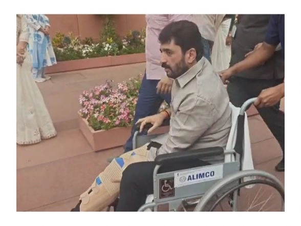 India News | Civil Aviation Murlidhar Mohol Attends Parliament in Wheelchair