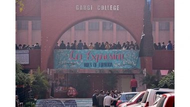 India News | Gargi College Students Chase Away DUSU President, Allege Hooliganism During Campus Visit