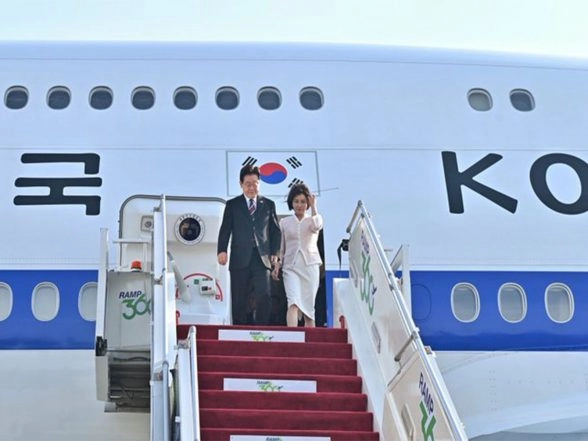 World News | First State Visit in 8 Years: South Korean President Lee Jae-myung Arrives in New Delhi